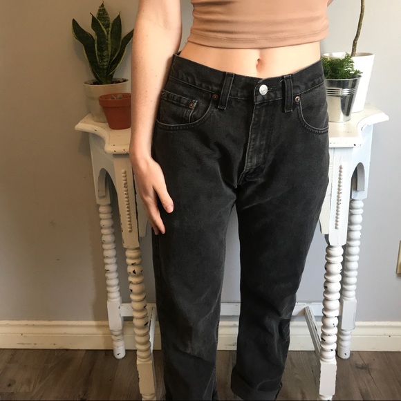 •SOLD• Vintage Levi's Black Jeans - Picture 2 of 7